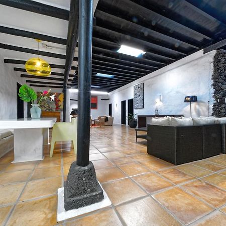 Luxe Ecovilla Listan Uga Exterior foto