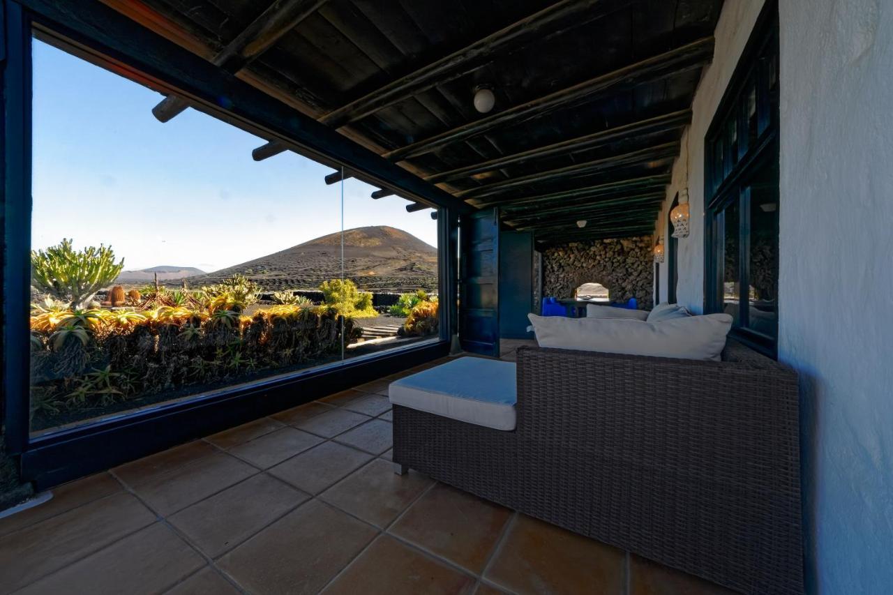 Luxe Ecovilla Listan Uga Exterior foto