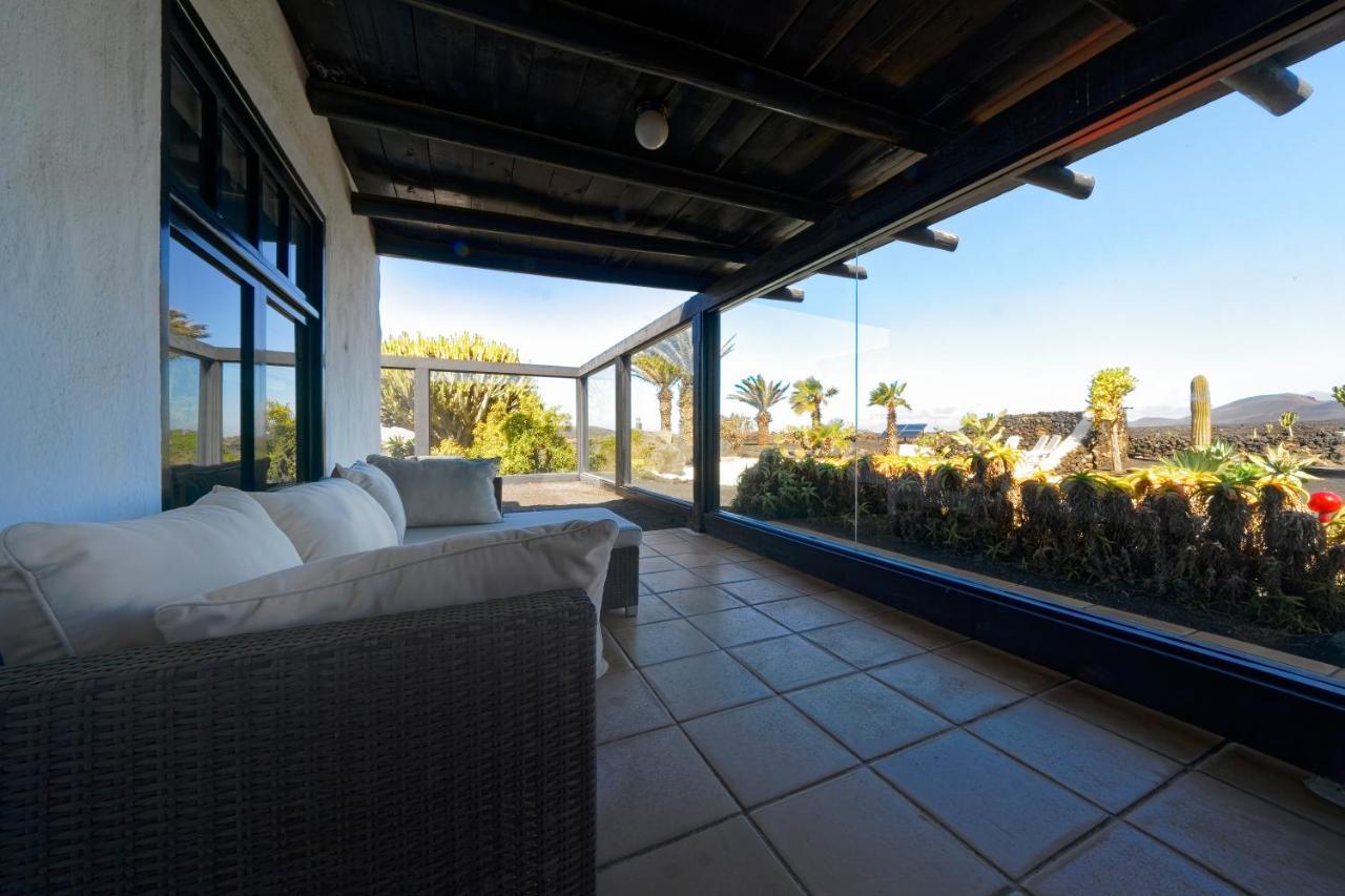 Luxe Ecovilla Listan Uga Exterior foto